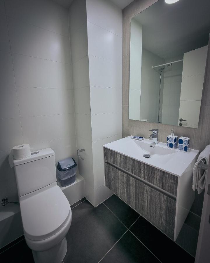 Exclusivo Departamento A Pasos De La Playa En Vina